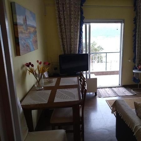 Panorama Apartamento Néa Péramos Exterior foto